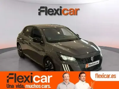 Usado Peugeot 208 Allure 101 CV (74 kW) 2025 Gris Utilitario