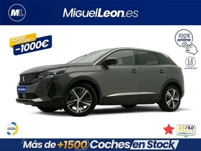 Usado Peugeot 3008 Allure 224 CV (164 kW) 2022 Gris SUV