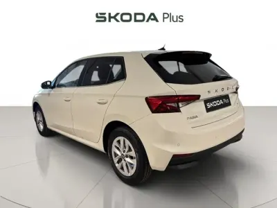 Nuevo Skoda Fabia Selection 95 CV (69 kW) 2025 Blanco Utilitario