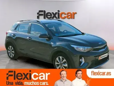 Usado Kia Stonic 100 CV (73 kW) 2021 Gris SUV