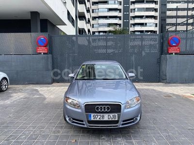 Gris / plata Usado 2005 Audi A4 Berlina | 5500 € (Precio justo)