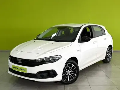 Usado Fiat Tipo Life 130 CV (95 kW) 2024 Blanco Berlina