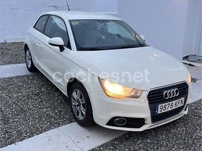 Blanco Usado 2011 Audi A1 Ambition Berlina | 8800 € (Precio justo)