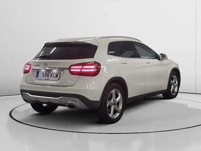 Usado Mercedes GLA200 Urban 136 HP (100 kW) 2017 Branco SUV