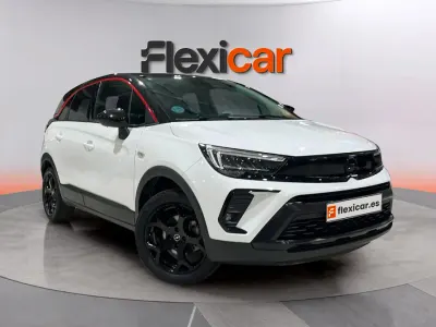 Usado Opel Crossland 110 CV (80 kW) 2023 Blanco SUV