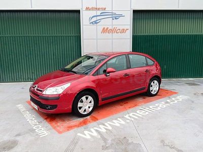 Usado Citroën C4 110 CV (80 kW) 2007 Granate Berlina