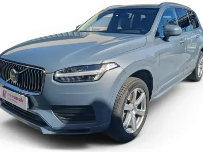 Usado Volvo XC90 Core 235 CV (172 kW) 2022 Gris SUV