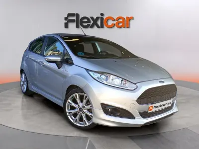 Usado Ford Fiesta ST-Line 101 CV (74 kW) 2017 Gris Utilitario