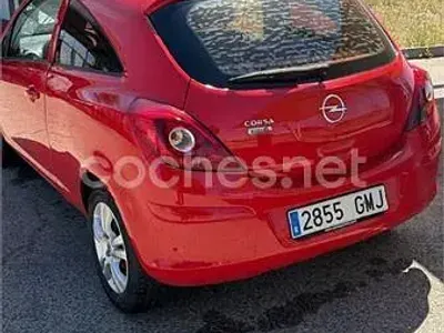 Usado Opel Corsa Sport 80 HP (58 kW) 2009 Vermelho Citadino