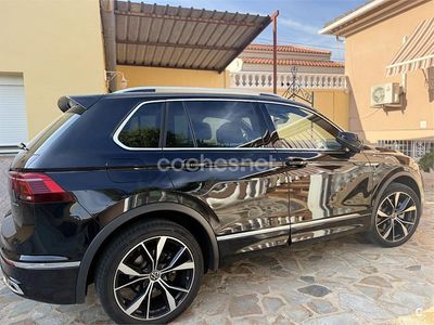 Usado VW Tiguan R-line 200 CV (147 kW) 2022 Negro SUV