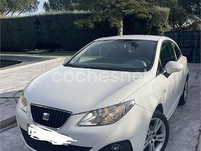 Usado Seat Ibiza SC 90 CV (66 kW) 2011 Blanco Utilitario