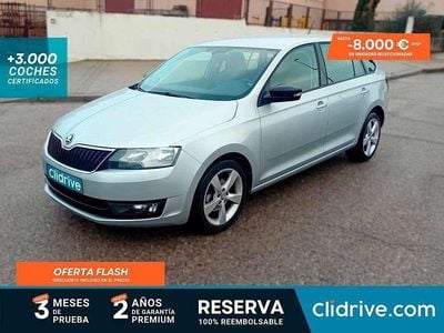 Gris Usado 2016 Skoda Rapid Ambition Utilitario | 7890 € (Super precio)