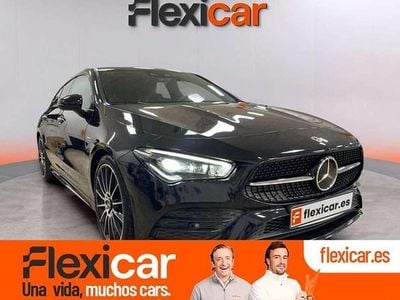 Usado Mercedes CLA200 Shooting Brake 163 CV (119 kW) 2021 Negro Familiar