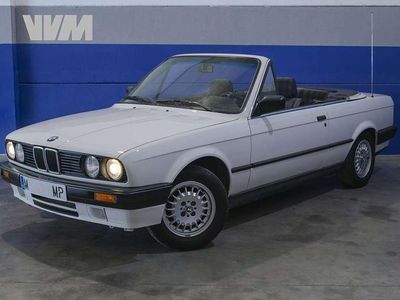 Usado BMW 318 Cabriolet 115 CV (84 kW) 1991 Blanco Descapotable