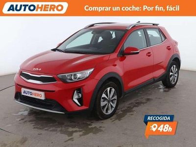 Rojo Usado 2024 Kia Stonic SUV | 16.454 € (Precio justo)