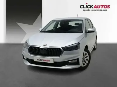Usado Skoda Fabia Selection 116 CV (85 kW) 2026 Plateado Utilitario