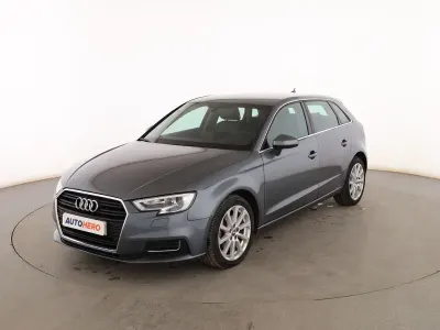 Usado Audi A3 Sportback Design 115 CV (84 kW) 2018 Gris Utilitario