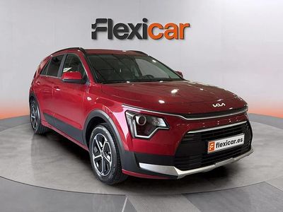 Usado Kia Niro 129 CV (94 kW) 2025 Rojo SUV