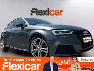 Usado Audi A3 150 CV (110 kW) 2019 Gris Berlina