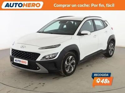 Używany Hyundai Kona 141 KM (103 kW) 2022 Biały SUV