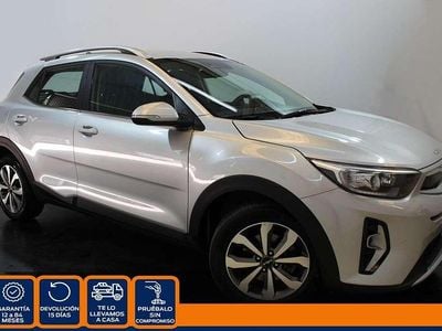 Plateado Usado 2022 Kia Stonic SUV | 13.990 € (Buen precio)