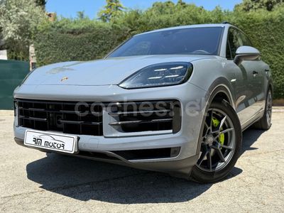 Usado Porsche Cayenne 470 CV (345 kW) 2023 Gris / plata SUV