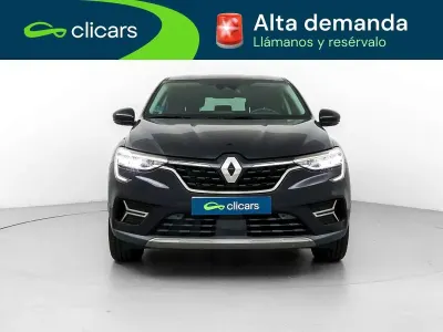 Usado Renault Arkana Zen 143 CV (105 kW) 2022 Negro SUV