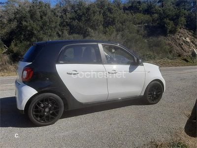 Usado Smart ForFour Passion 90 CV (66 kW) 2018 Blanco Utilitario