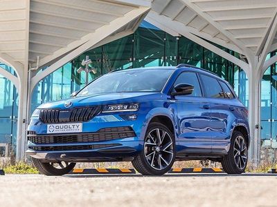 Usado Skoda Karoq SportLine 150 CV (110 kW) 2022 Azul SUV