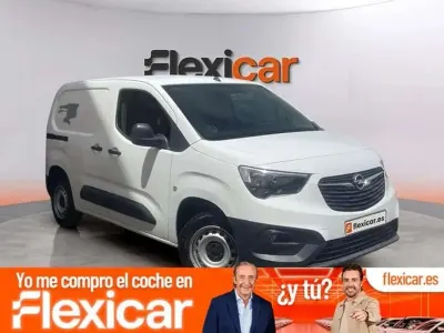 Usado Opel Combo S 105 CV (77 kW) 2021 Blanco Monovolumen