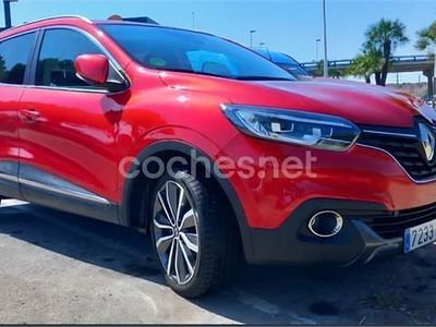Usado Renault Kadjar Zen 115 CV (84 kW) 2019 Rojo SUV
