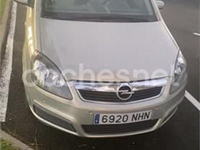 Beige Usado 2005 Opel Zafira Essentia Monovolumen | 3500 € (Buen precio)