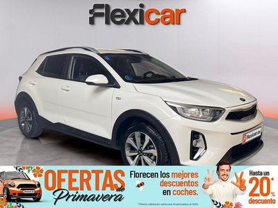 Usado Kia Stonic 100 CV (73 kW) 2021 Blanco SUV
