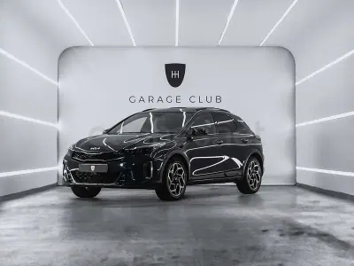 Usado Kia XCeed GT-Line 204 CV (150 kW) 2023 Gris / plata SUV