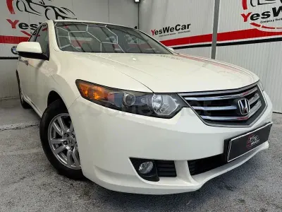 Usado Honda Accord Luxury 150 CV (110 kW) 2010 Blanco Berlina