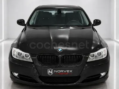 Usado BMW 318 Comfort Edition 143 CV (105 kW) 2008 Negro Berlina