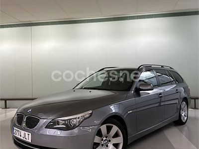 Usado BMW 525 177 CV (130 kW) 2007 Gris / plata Familiar