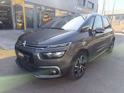 Usado Citroën Spacetourer Feel 129 CV (94 kW) 2020 Gris Monovolumen