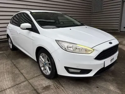 Usado Ford Focus Trend 125 CV (91 kW) 2014 Blanco Utilitario