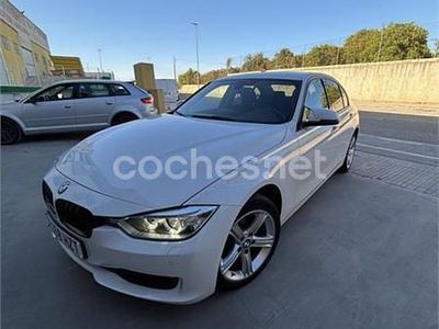 Usado BMW 318 Comfort Edition 143 CV (105 kW) 2014 Blanco Berlina