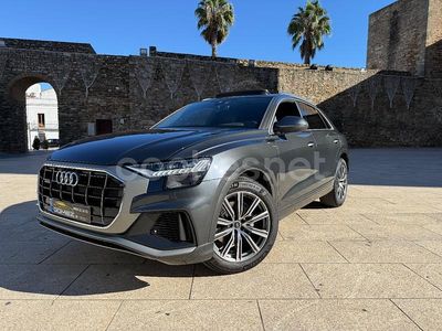 Gris / plata Usado 2022 Audi Q8 Sport SUV | 56.990 € (Precio justo)