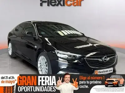 Usado Opel Insignia Innovation 136 CV (100 kW) 2020 Negro Berlina