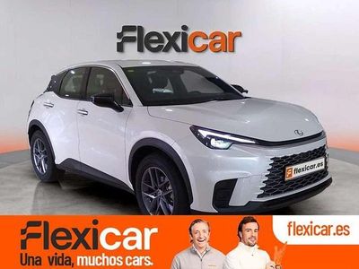 Usado Lexus LBX 136 CV (100 kW) 2025 Blanco SUV