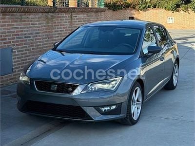 Usado Seat Leon I-Tech 150 CV (110 kW) 2014 Gris / plata Berlina