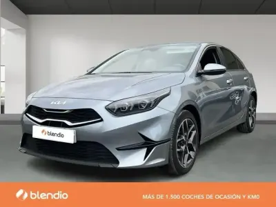 Occasion Kia Ceed 120 PK (88 kW) 2024 Grijs Hatchback
