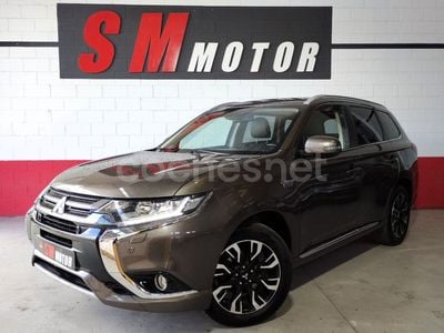 Mitsubishi Outlander P-HEV