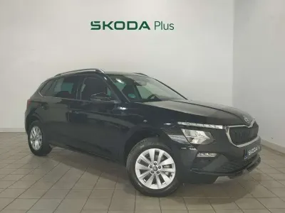 Usado Skoda Kamiq Selection 116 CV (85 kW) 2025 Negro SUV