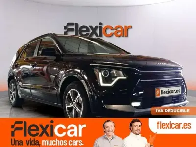 Usado Kia Niro 141 CV (103 kW) 2024 Negro SUV