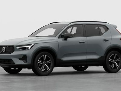 Nuevo Volvo XC40 Plus 163 CV (119 kW) 2025 Oro SUV