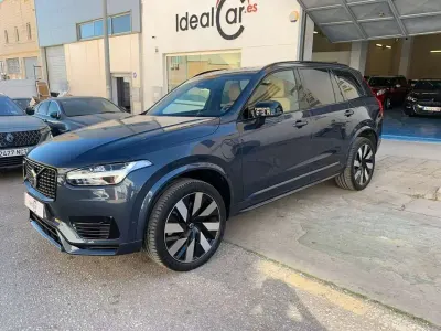 Käytetty Volvo XC90 Plus 455 HP (334 kW) 2024 Sininen Katumaasturi